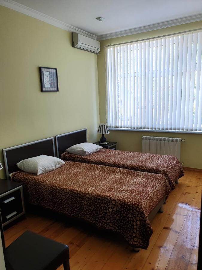 Sheki Avtovagzal Motel Chambre photo